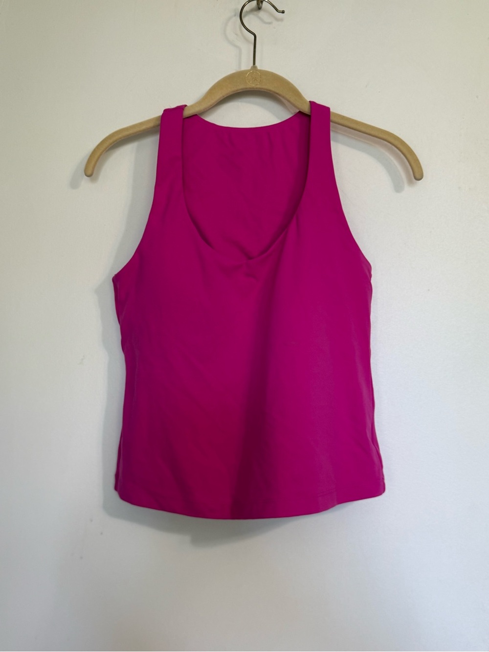 Women's Fuchsia Scoop Neck Tank Top
